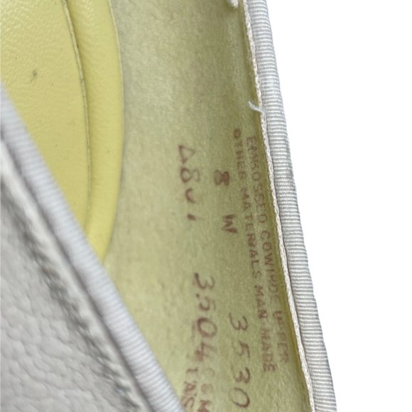 Charm Step Shoes Vintage Cream Charm Step Mary Jane Heels Poshmark